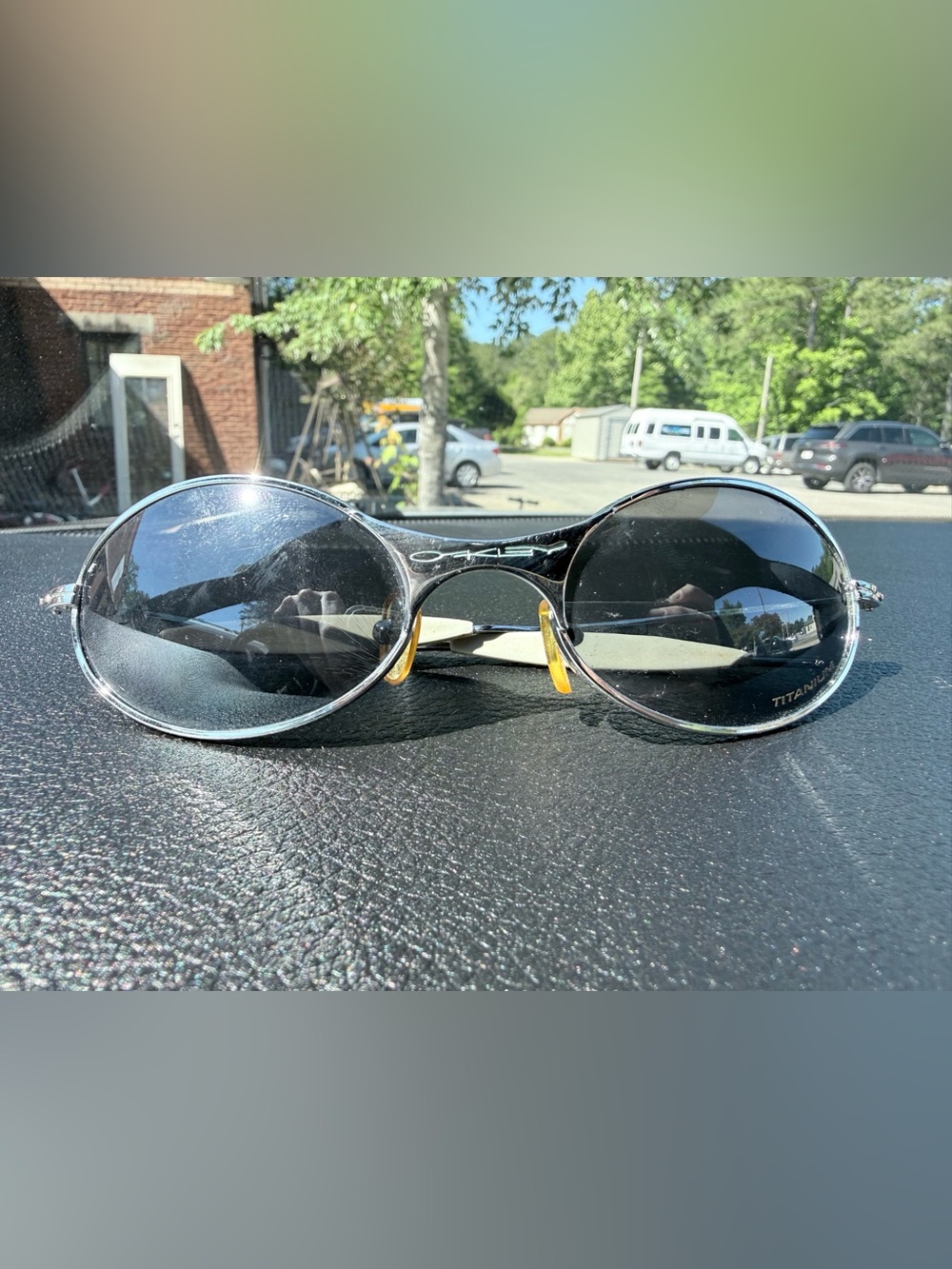 Oakley 90s Silver Sunglasses